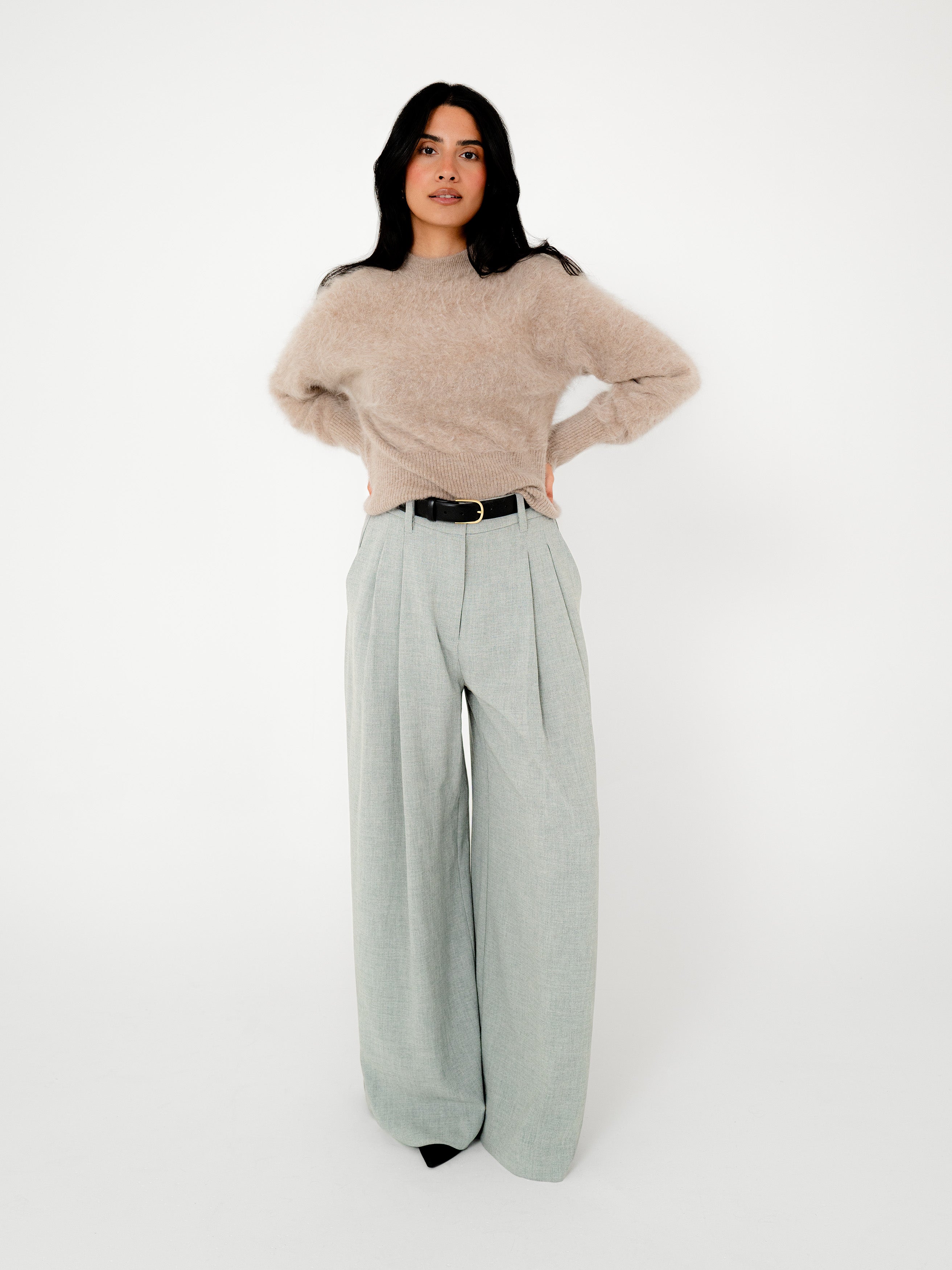 Quinn Cashmere Crew Neck Knit