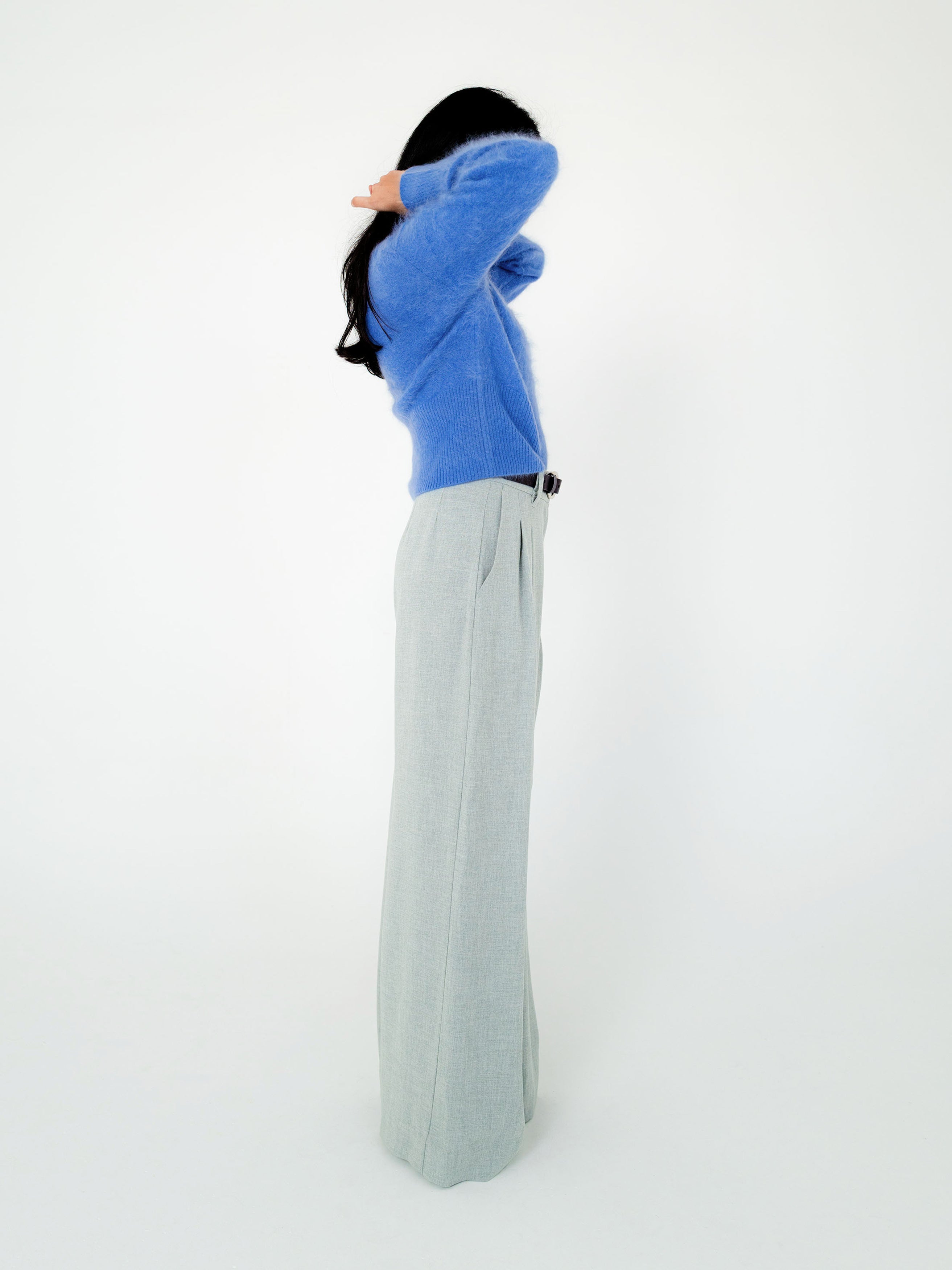 Quinn Cashmere Crew Neck Knit