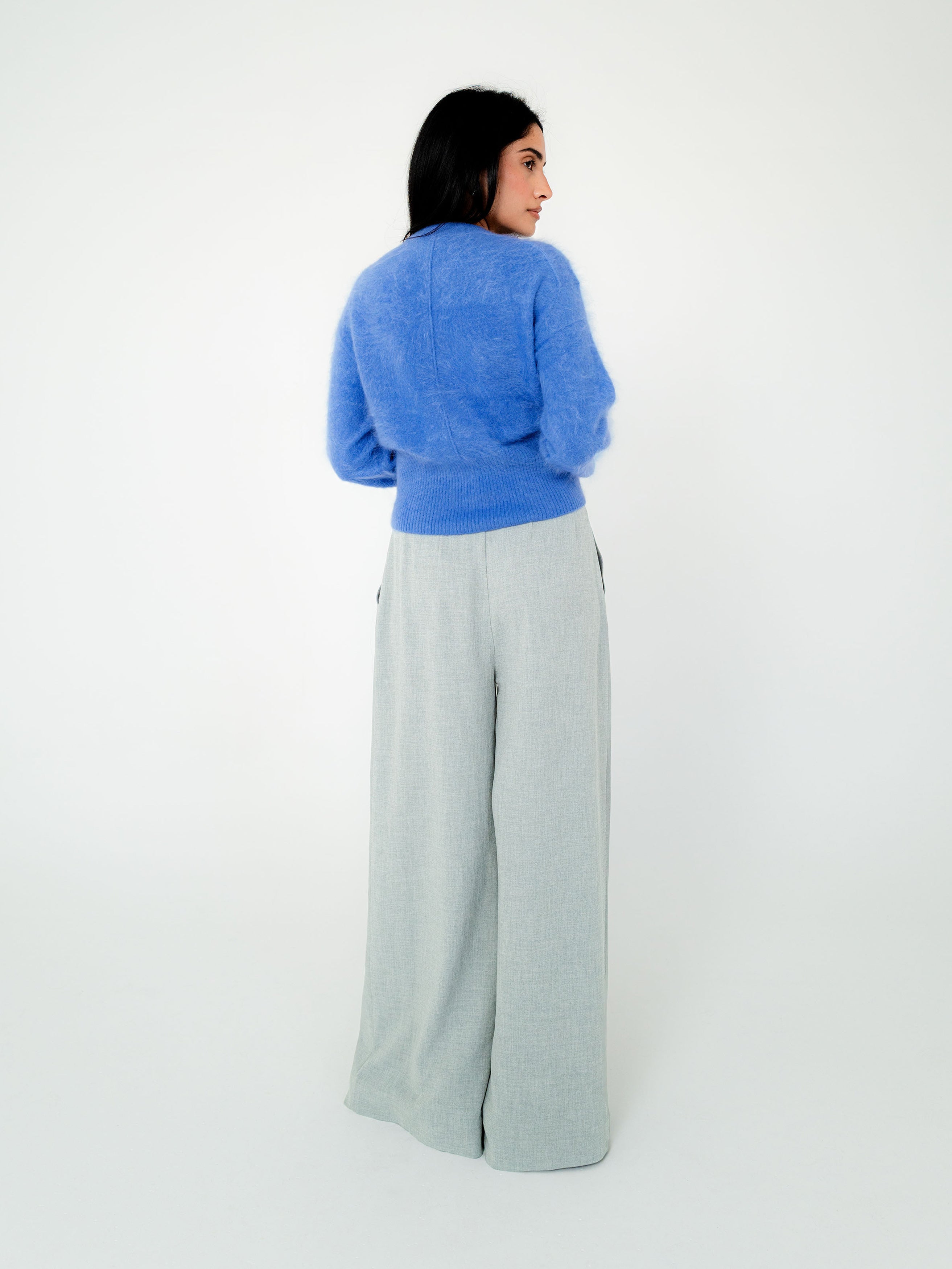 Quinn Cashmere Crew Neck Knit